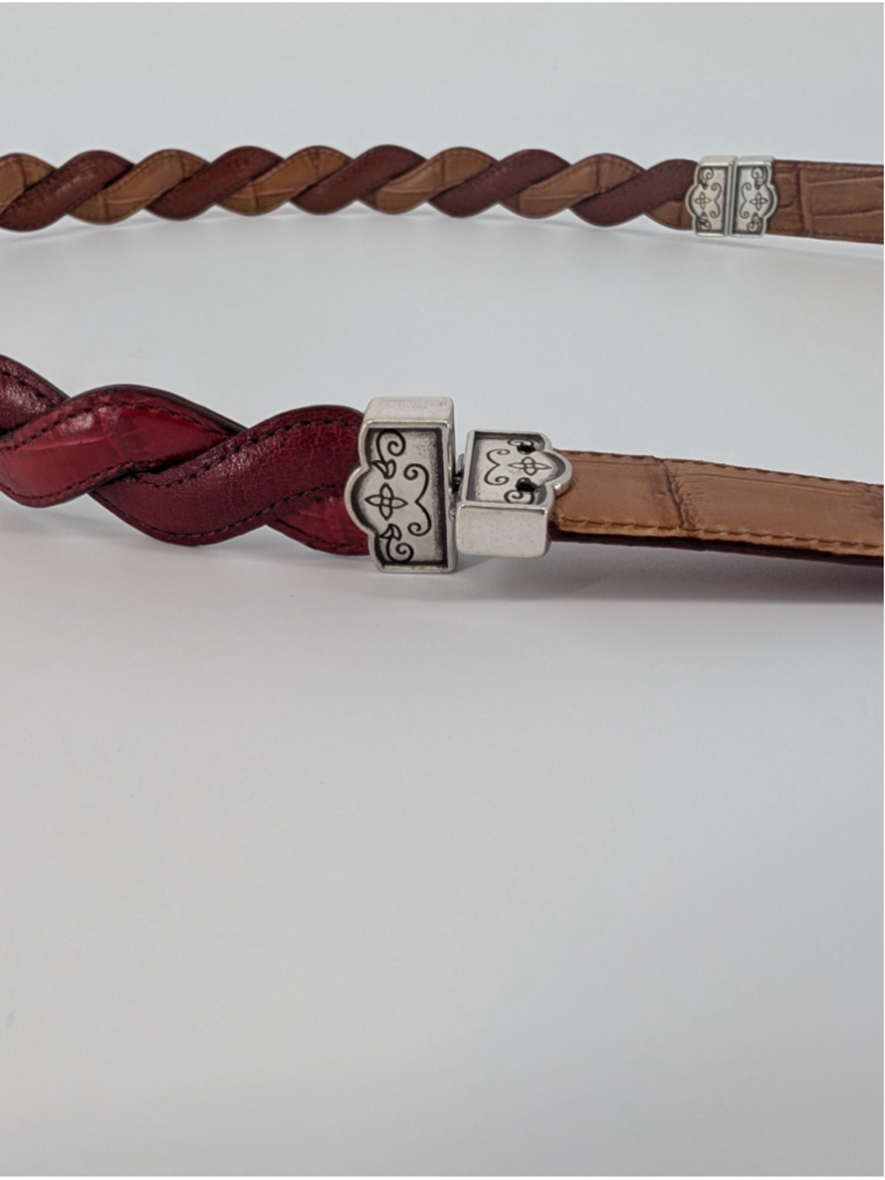 Vintage Brighton B40167 Reversible Red Brown Braided Croc Embossed Leather Belt - Picture 3 of 14